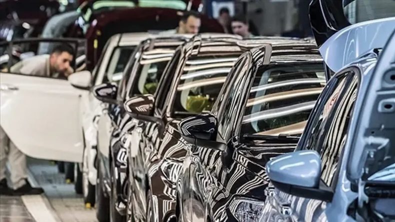 Otomotivde Vites Yükseldi mi? 2025’in İlk 5 Aylık Verileri