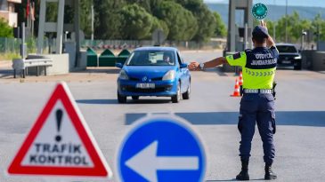 Otoyol Jandarması İzmir’de Denetimlere Başladı