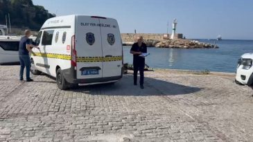 Sabah Saatlerinde Fark Edilen Denizdeki Erkek Cesediyle İlgili Soruşturma Başlatıldı