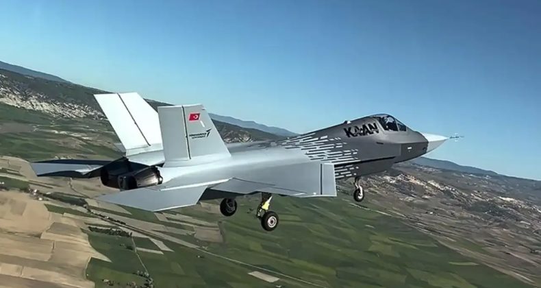Savunma Sanayinde Önemli Bir Gelişme: Türkiye’nin Savaş Uçağı KAAN İçin İmzalar Atıldı