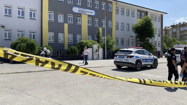 Şok Saldırı: Tüfekle Girdiği Okulda Öğretmeni Öldürdü