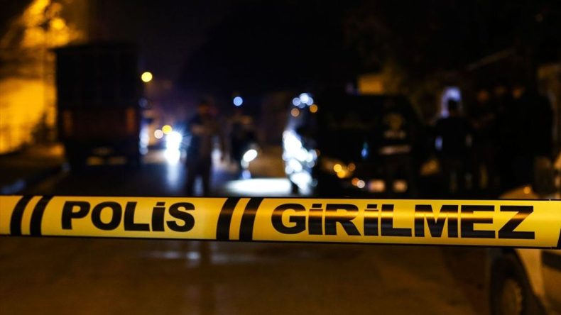 Tire’de Eşi Tarafından Öldürülen Kadın Son Yolculuğuna Uğurlandı