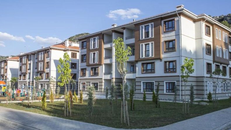 TOKİ’den Yeni Konut Projesi: İzmir’de Ucuza Kiralık Ev!