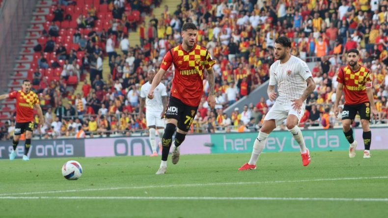 Trabzonspor Başkanı Duyurdu: Romulo Transferine İlgi Var
