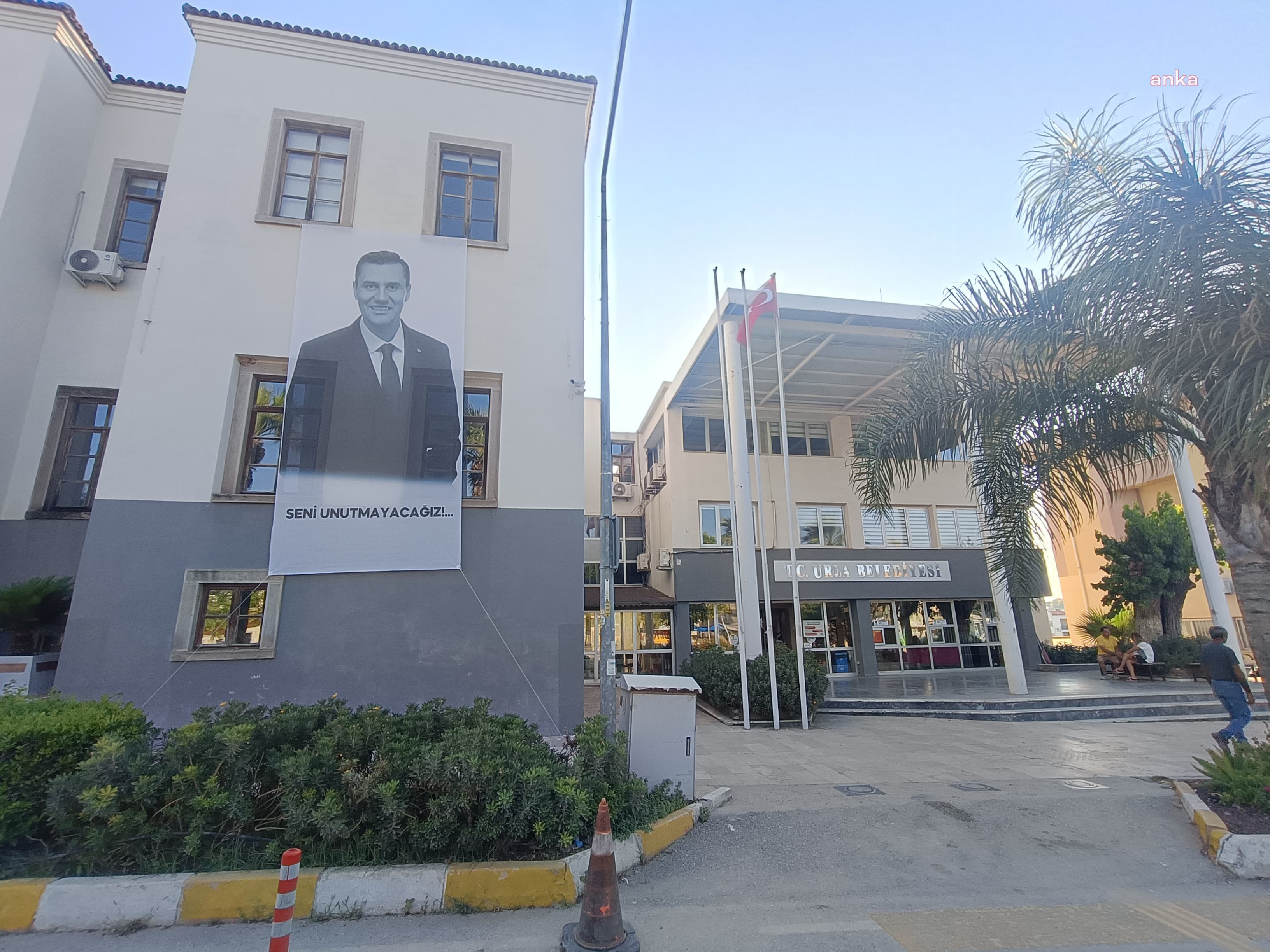 Ferdi Zeyrek Anması