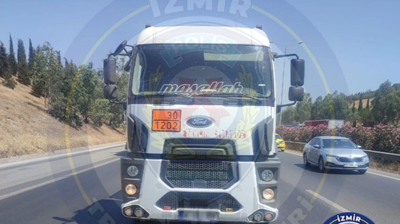 Uyarı: Bornova-Buca Yolunda Trafik Sıkışıklığı Yaşanıyor