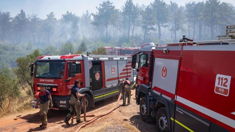 Alevlere Karşı Tek Yürek: İzmir'deki Ekipler Saha Görevinde
