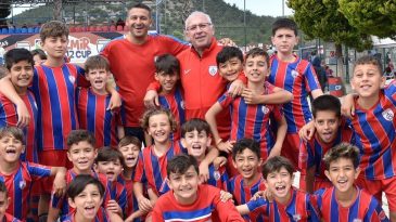 Altınordu FK Başkanı Görevinden Ayrıldı