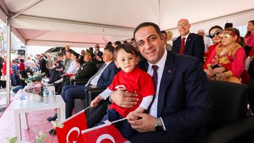 Annelere M&uuml;jde: Narlıdere Belediyesi'nden &Ouml;rnek Proje