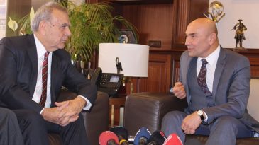 Aziz Kocaoğlu&rsquo;ndan &lsquo;İzmir B&uuml;y&uuml;kşehir operasyonu&rsquo; yorumu: Tun&ccedil; Soyer&rsquo;in yetkisi bile yok