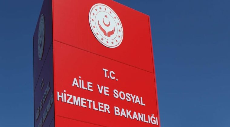 Bakanlık açıkladı: İzmir dahil yangından etkilenen ailelere maddi destek