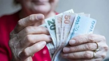 Beklenen G&uuml;n Geldi mi? Zamlı Emekli Maaşları Ne Zaman Yatacak?