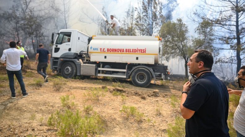 Bornova'da Yangınla Mücadele Seferberliği: 200 Kişilik Ekip Görevde