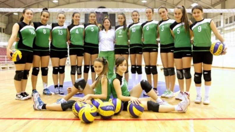 Bornova'nın Sultanlarından Büyük Başarı: Tüm Maçları Kazandılar, Zirveye Oturdular
