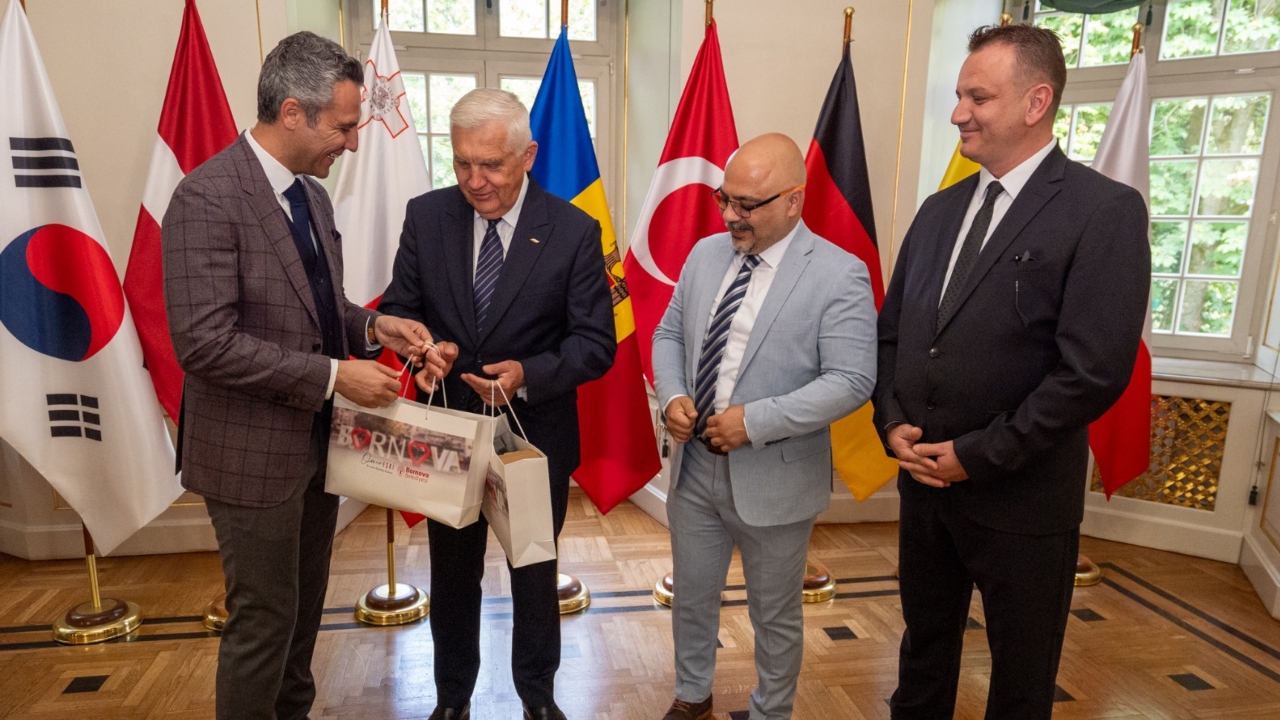 Bornova Belediye Başkanı Ömer Eşki