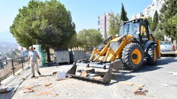 &Ccedil;iğli'de Molozla M&uuml;cadelede Son Nokta