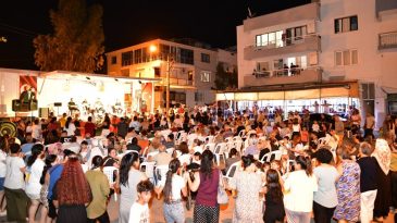 &Ccedil;iğli'de Yaz Akşamları M&uuml;zik ve Tiyatroyla Renkleniyor: Sonraki Durak Belli!