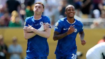 Chelsea tarih yazdı: PSG’yi 3 golle geçip kupayı kaldırdı!