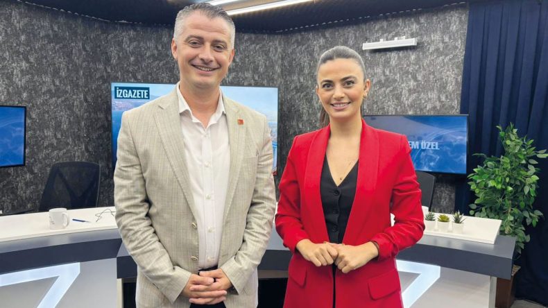 CHP’li Zeki Çağın’dan İzmir Büyükşehir Operasyonu Üzerine Açıklamalar: Arkadaşlarımız Tertemiz