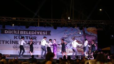 Dikili Belediyesi K&uuml;lt&uuml;r Etkinlikleri Dansla Başladı