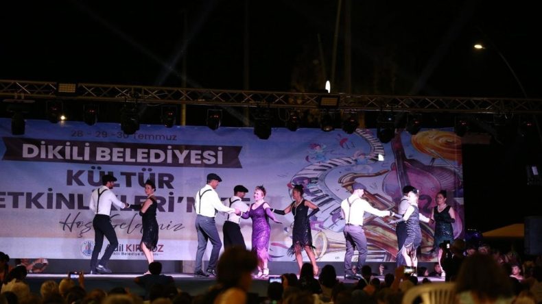 Dikili Belediyesi Kültür Etkinlikleri Dansla Başladı