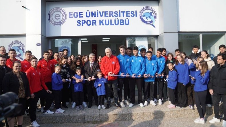Egeli Ragbicilerden Büyük Başarı: İzmir’de Çifte Zafer