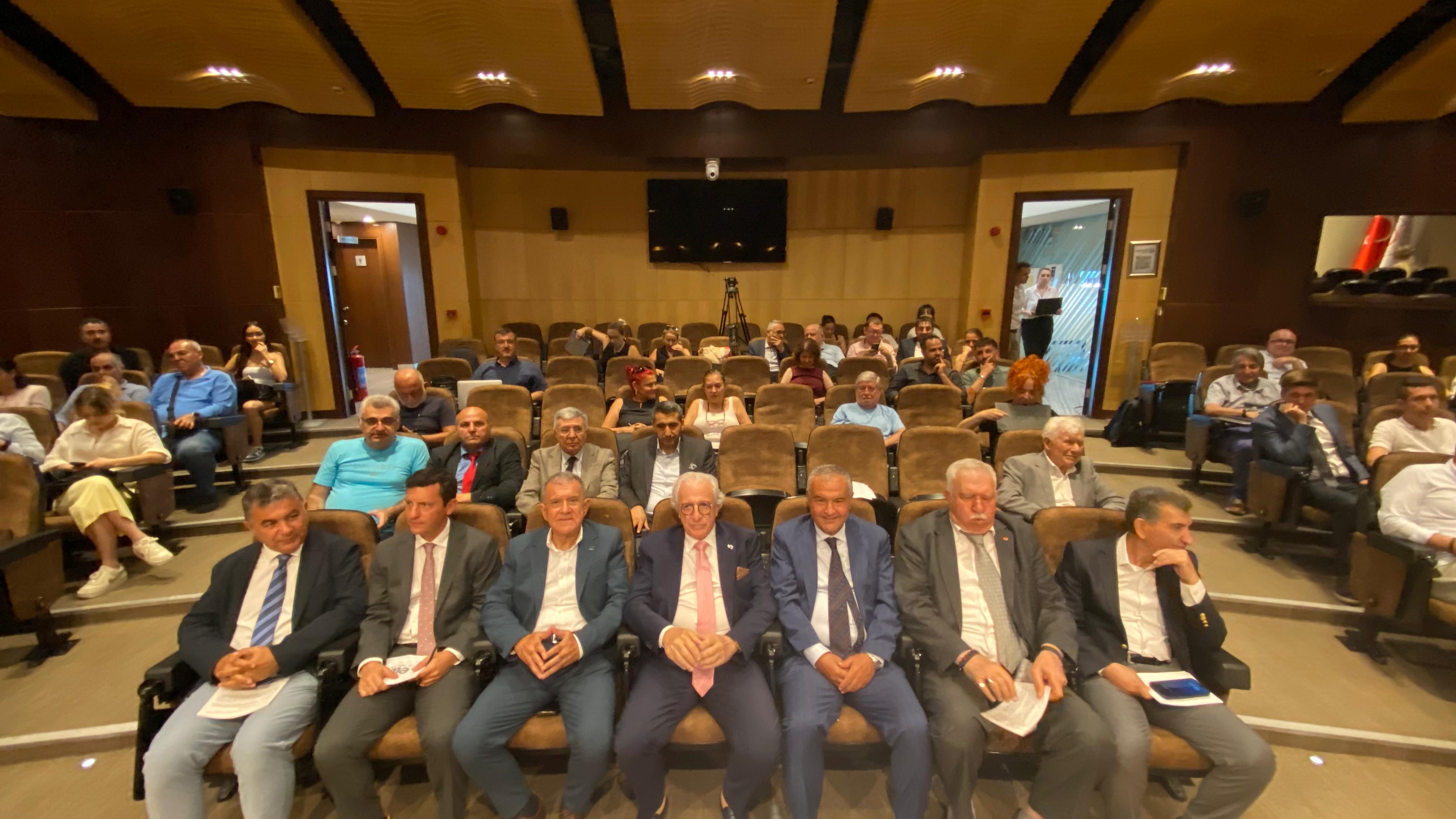 Eskinazi Ihracatta Son Durumu Paylasti Ve Ekledi Uc Markadan Ikisi Mahkemelik-1