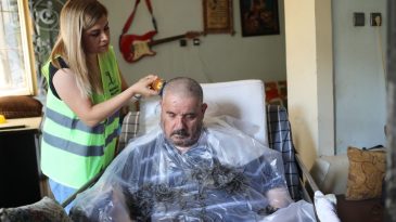 Evde Kuaf&ouml;r Hizmeti Bayraklı'da Y&uuml;zleri G&uuml;ler Bir Hizmet