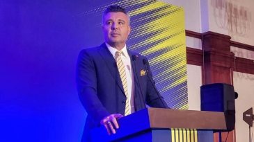 Fenerbah&ccedil;e Başkan Adayı Sadettin Saran Kimdir? Mesleği Nedir?