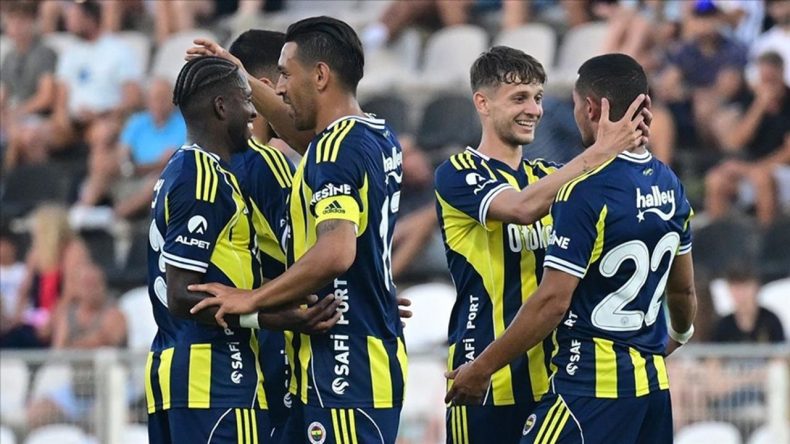 Fenerbahçe, Uniao Leiria'yı 2-0'lık Skorla Geçti