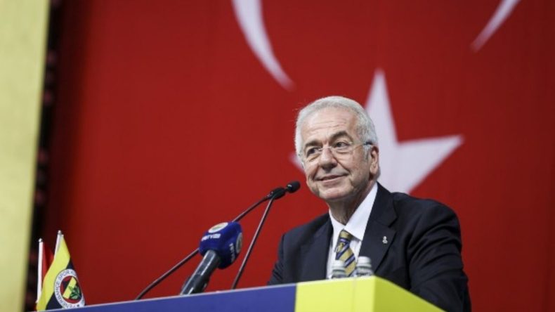Fenerbahçe'de Erol Bilecik istifa etti