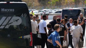 Fenerbahçe'nin Yeni Golcüsü Jhon Duran İstanbul’a Ulaştı