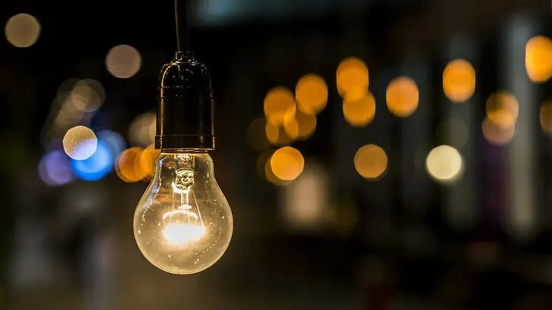 Gediz Elektrik'ten Açıklama: İzmir'in 18 İlçesinde Uzun Süreli Elektrik Kesintileri