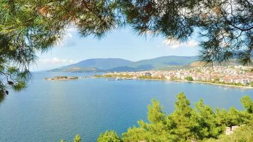 G&ouml;ren İzmir zannediyor: Sonsuz bir tatil cenneti, yemyeşil doğası ve turkuaz deniziyle Erdek