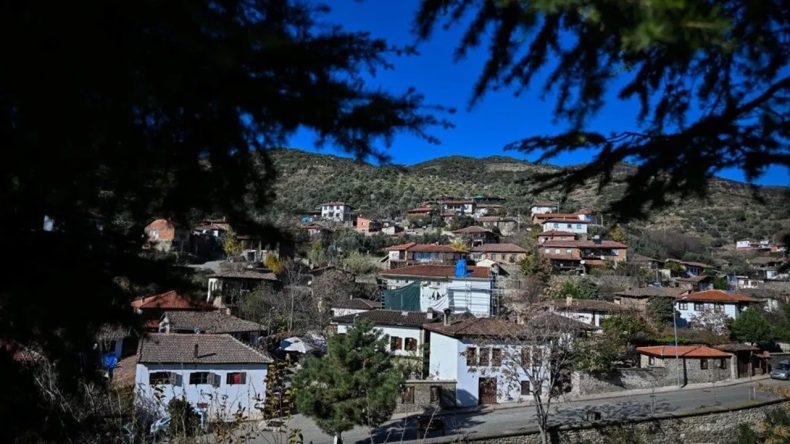 İngiltere, Fransa ve Avusturya'nın Yerine: Tarihi ve Dokusuyla Tanınan İzmir’in Sevimli Köyü