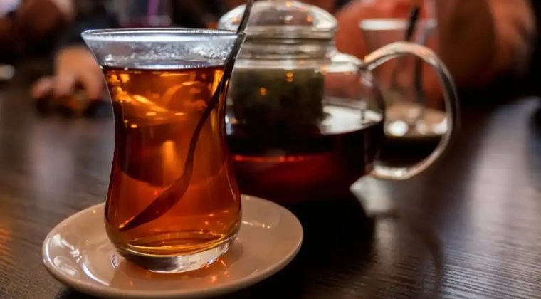 İnsan sağlığı ile oynuyorlar: Bakanlık ünlü çay markasını ifşa etti