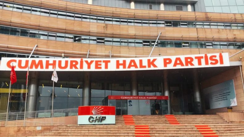 İstifalar İsteniyor: CHP'den Meclis Üyelerine Talimat!