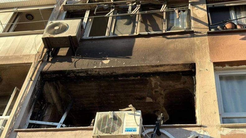 İzmir Bayraklı’da 6 Katlı Binada Yangın Paniği