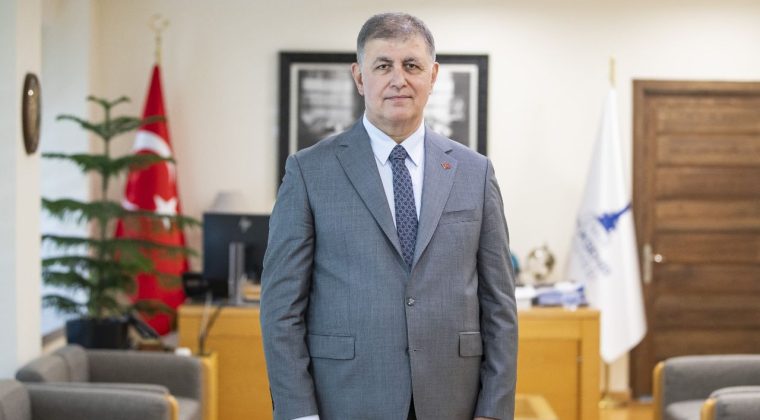 İzmir Belediyesi Soruşturmasında Yeni Gelişmeler: Tugay'ın Beyanı Çelişiyor