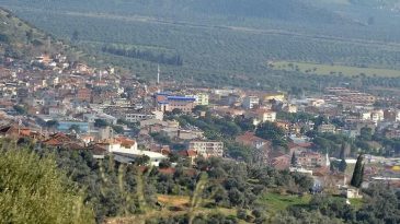 İzmir Belediyesi Taşınmaz Satışlarına Başladı: 14 Emlak İhaleye &Ccedil;ıkıyor
