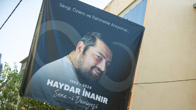 İzmir Büyükşehir'de Anma Töreni: Haydar İnanır Unutulmadı
