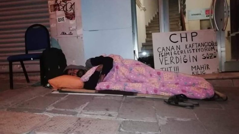 İzmir'de İşten Çıkarılan İşçiler İçin Açlık Grevi Başlatılıyor