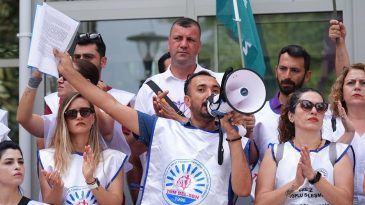 İzmir'de Sendikadan Yeni Fişleme A&ccedil;ıklaması: Artış G&ouml;steriyor
