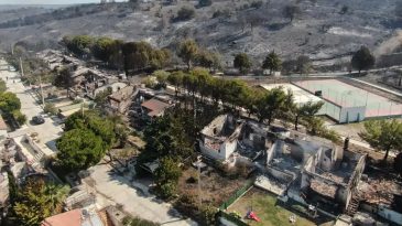 İzmir'de Son Gelişmeler: 4 K&ouml;y ve 2 Mahalle Boşaltıldı, Bakan &Uuml;&ccedil; Noktaya Dikkat &Ccedil;ekti