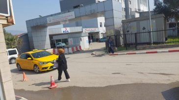 İzmir'deki Seramik Fabrikasında Hastalanma Olayı: 68 İş&ccedil;i Hastaneye Başvurdu