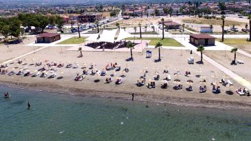 İzmirlilerin Gözdesi: 2025 Urla Kum Denizi Plajı