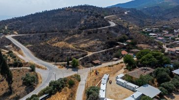 İzmir&rsquo;de 10 G&uuml;nde 7 B&uuml;y&uuml;k Yangın: 12 İl&ccedil;ede Yaralar Sarılıyor