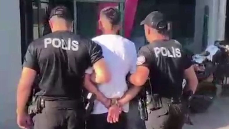 İzmir’de 20 Yıl Hapis Cezası Bulunan Hükümlü Yakalandı