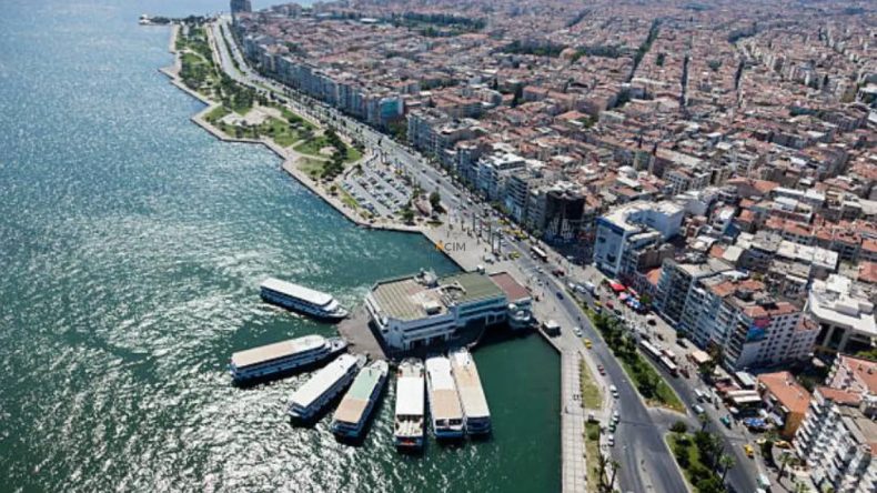 İzmir’de Mali Krizle Mücadele Eden Belediyeden SGK Borcu Önlemi!