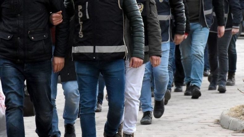 İzmir’de Şafak Baskını: 133 Kişi Tutuklandı